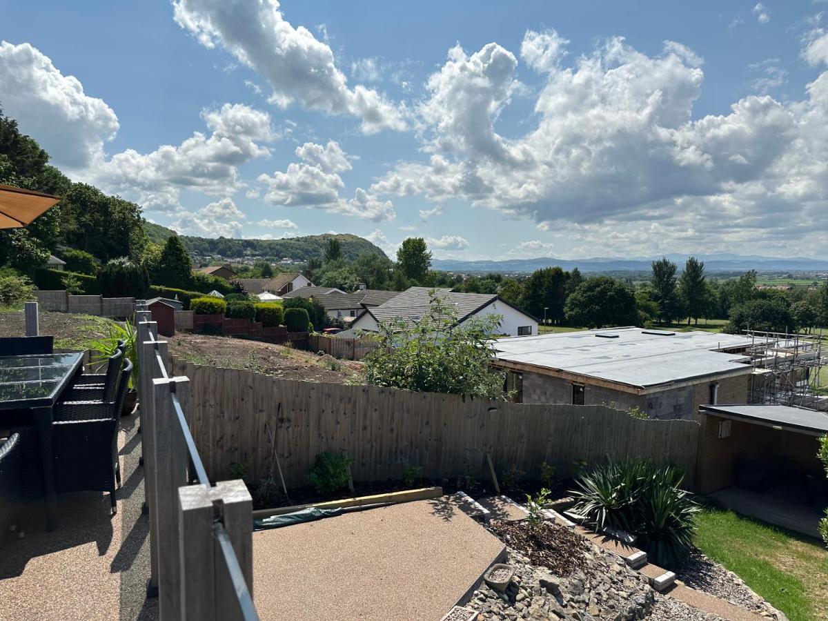 Offa'S Lodge Family Home Quiet Area With Sea Views Prestatyn Eksteriør billede
