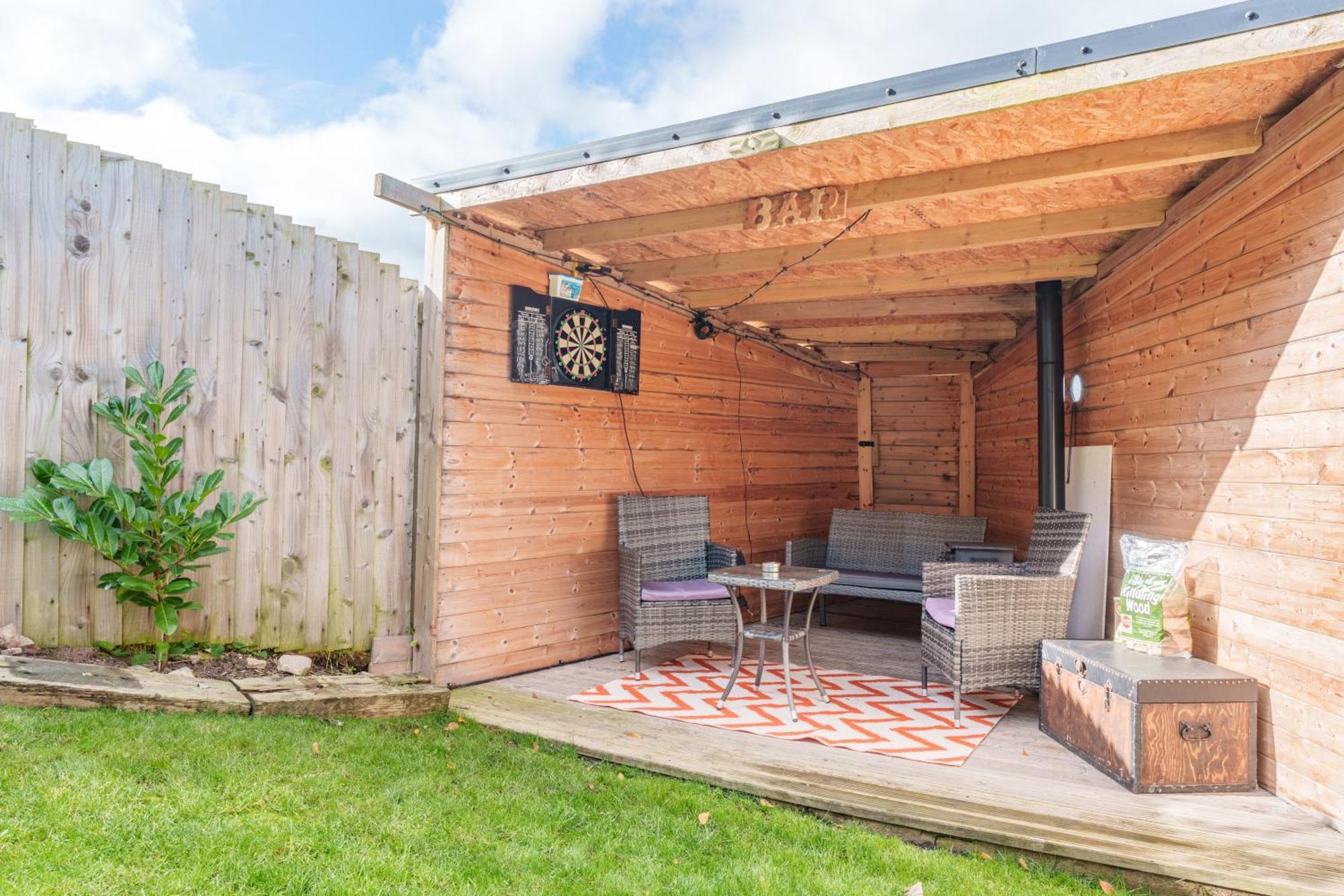 Offa'S Lodge Family Home Quiet Area With Sea Views Prestatyn Eksteriør billede