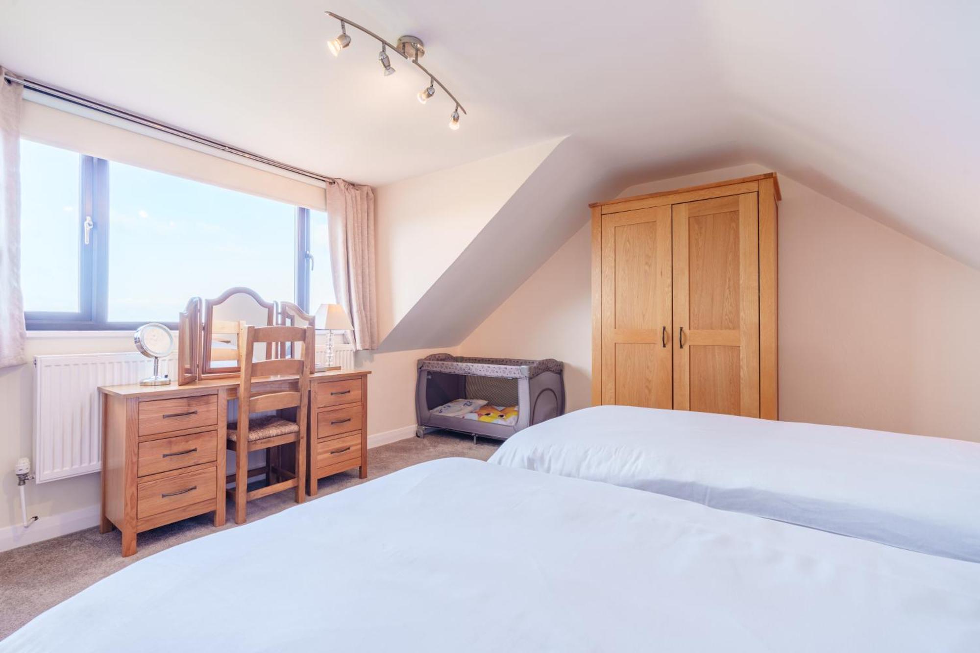 Offa'S Lodge Family Home Quiet Area With Sea Views Prestatyn Eksteriør billede